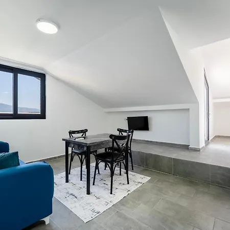 Apartment Atli *
